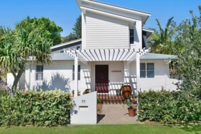 Trendy Beach Studio, Lennox Head
